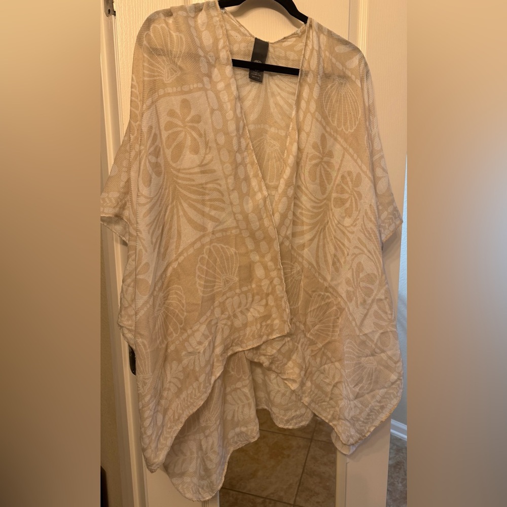Vince Camuto Coverup